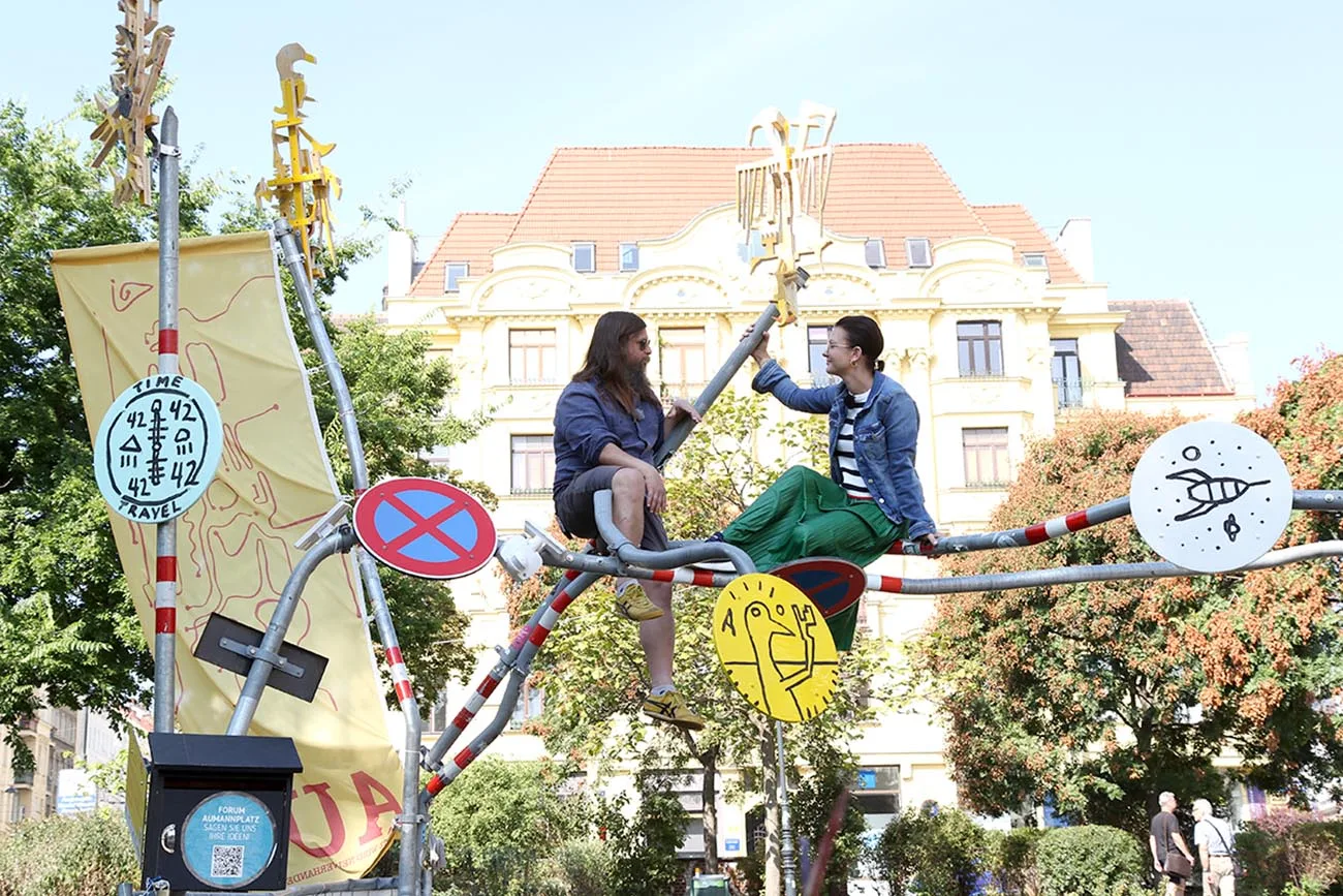 Ernst Koslitsch at the AU installation on Aumannplatz, Vienna