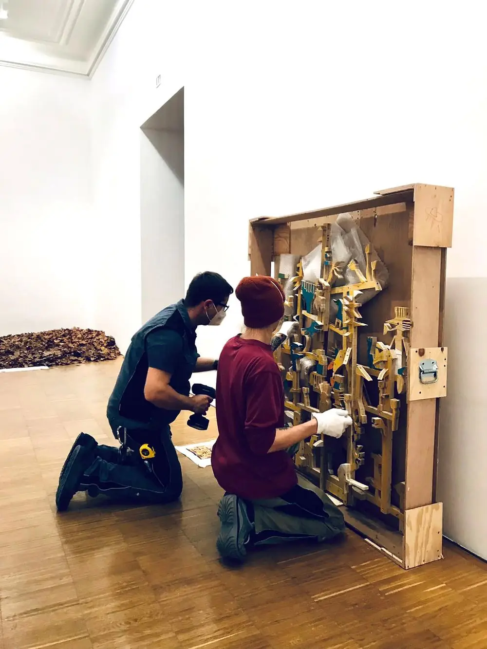 Installing Hashtag Forever at Neue Galerie Graz